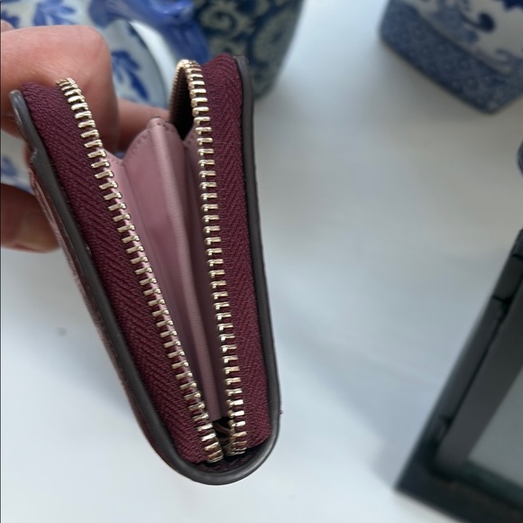 Kate Spade Pink and Red Wallet with Geometric Pattern NWOT no call outs - Picture 7 of 11